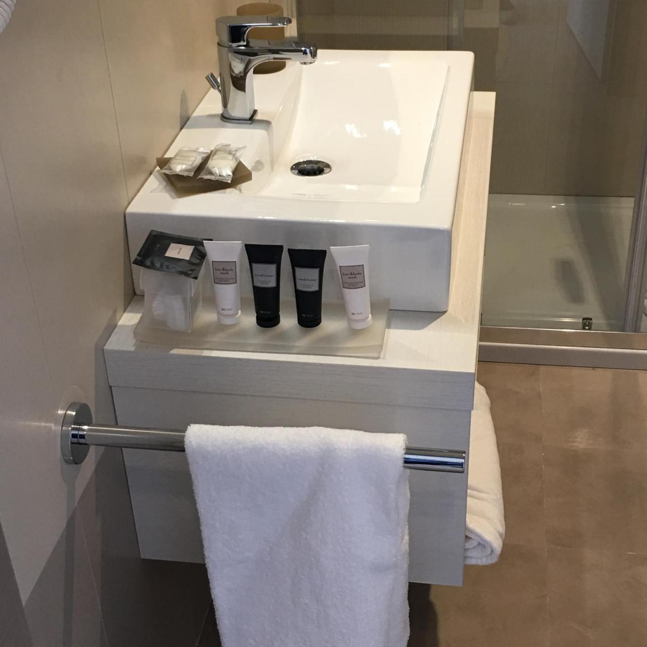 Hotel Stele Di Nora Pula Ngoại thất bức ảnh