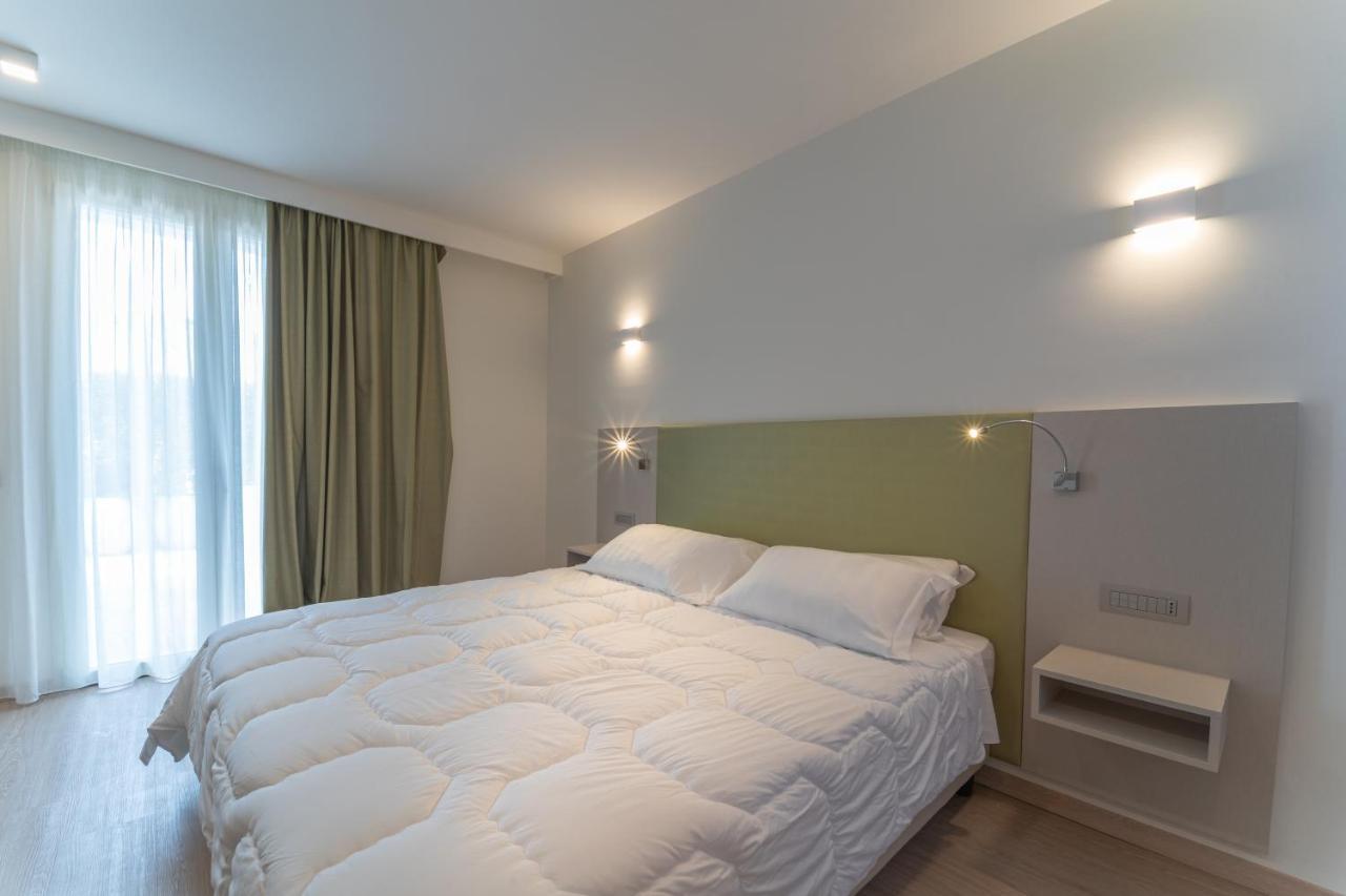 Hotel Stele Di Nora Pula Ngoại thất bức ảnh